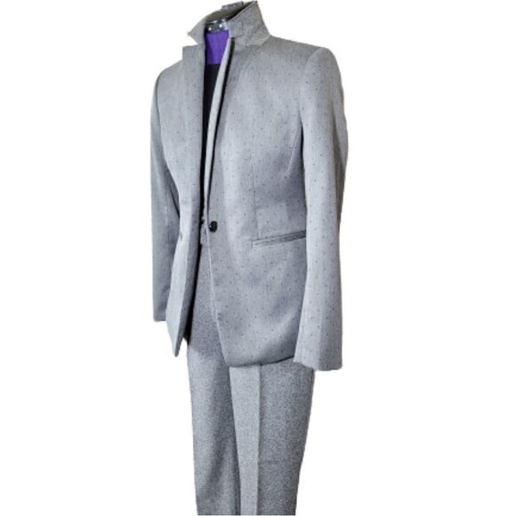 Banana Republic  - Picture 4 of 9